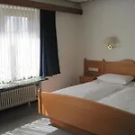 Pensión Gaestehaus Waldeck