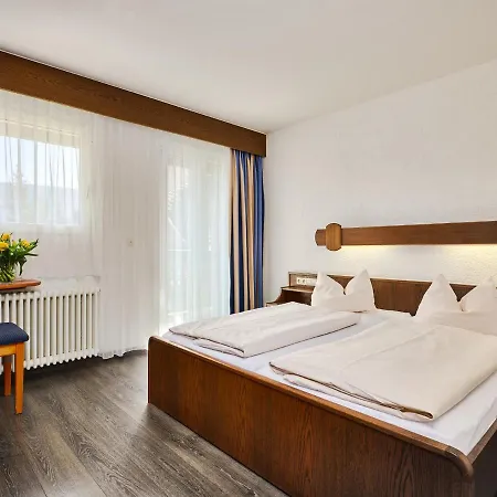 Pensión Gaestehaus Waldeck