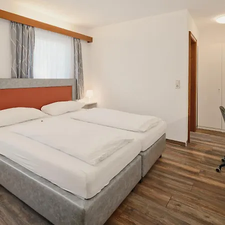 Gaestehaus Waldeck Гостевой дом 3*