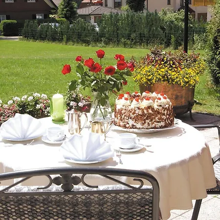 Pensión Gaestehaus Waldeck