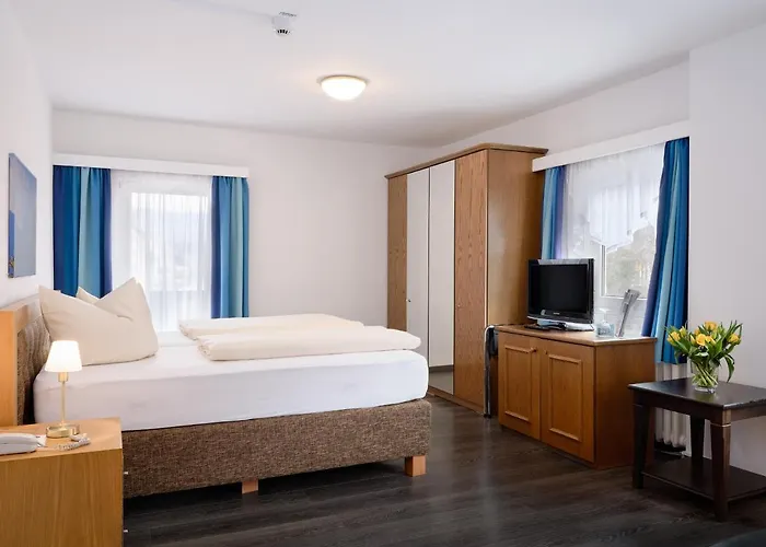 Gaestehaus Waldeck بيت ضيافة 3*