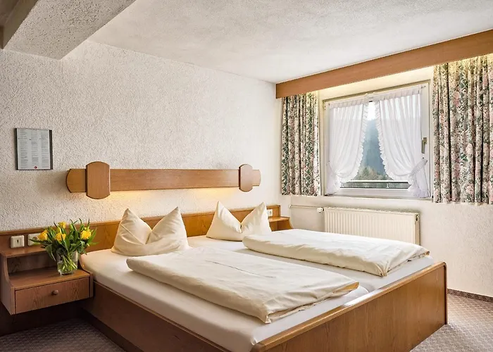 Gaestehaus Waldeck بيت ضيافة 3*