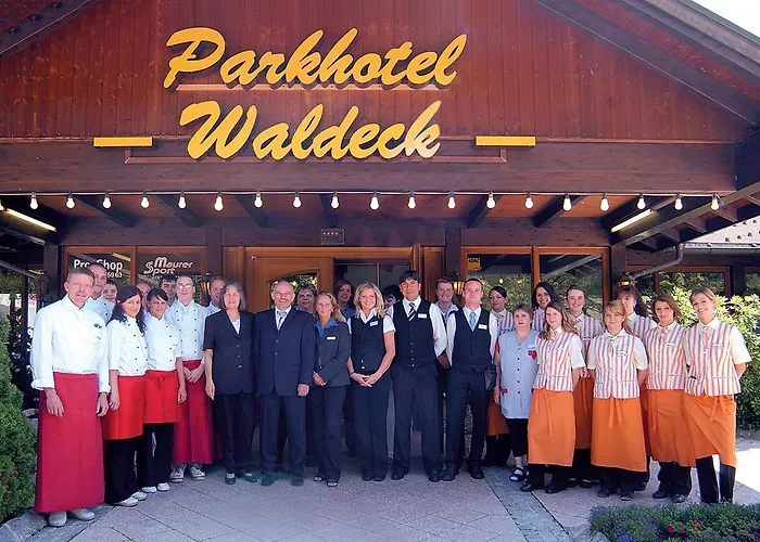 Gaestehaus Waldeck بيت ضيافة تيتيسي نيوستادت