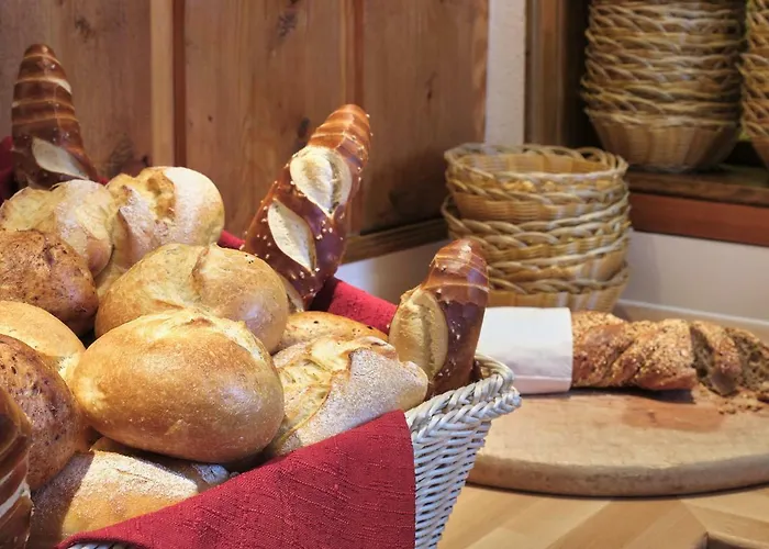 Konukevi Gaestehaus Waldeck 3*